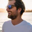 Handsome, tall and tanned guy wants to meet shy woman in Belleville